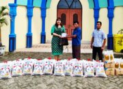Suryani Paskah Wakil Sekretaris Partai PKB Sumut Baksos Natal Ke HKBP
