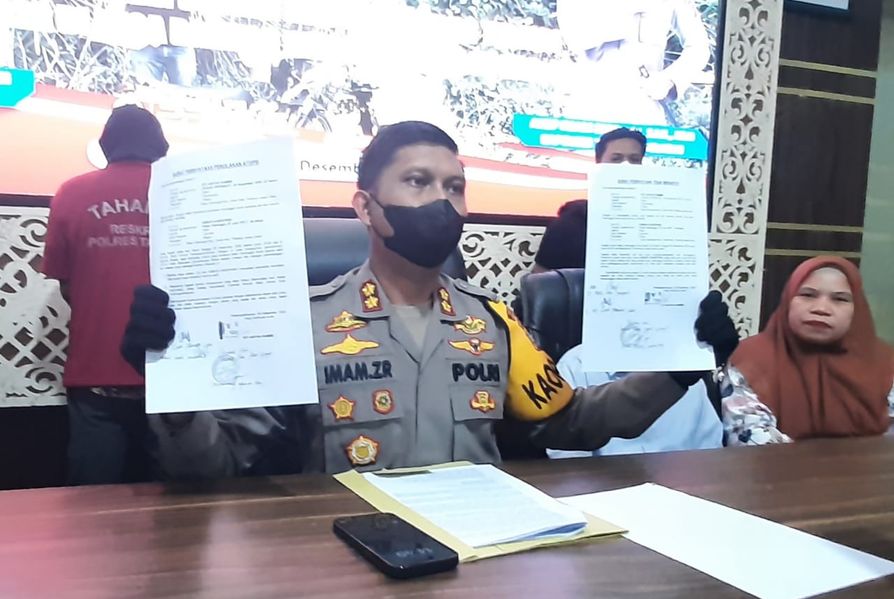 Tahanan Meninggal, 4 Penyidik Polres Tapsel Langgar Kode Etik Profesi Polri Tahanan Meninggal, 4 Penyidik Polres Tapsel Langgar Kode Etik Profesi Polri