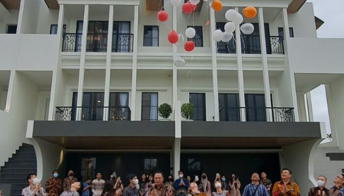 Givency One Launching Tipe Kenzo The Living of Now