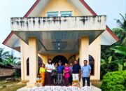 Suryani Paskah Wakil Sekretaris Partai PKB Sumut Adakan Baksos Natal Ke GKPS Padang Baru Sergai