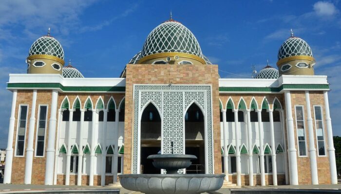 Kelola Masjid Agung Darussalihin Idi, Pemerintah Diharap Bentuk UPTD
