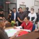 Tersangka judi online Apin BK alias Jonni diserahkan ke pihak kejaksaan, Selasa (13/12).Waspada/Ist