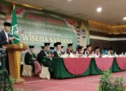 Sekretaris Fatwa MUISU Pimpin Doa Wisuda UNIVA Medan