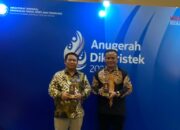 Unimed Raih 2 Penghargaan Dari Kemendikbud Ristek