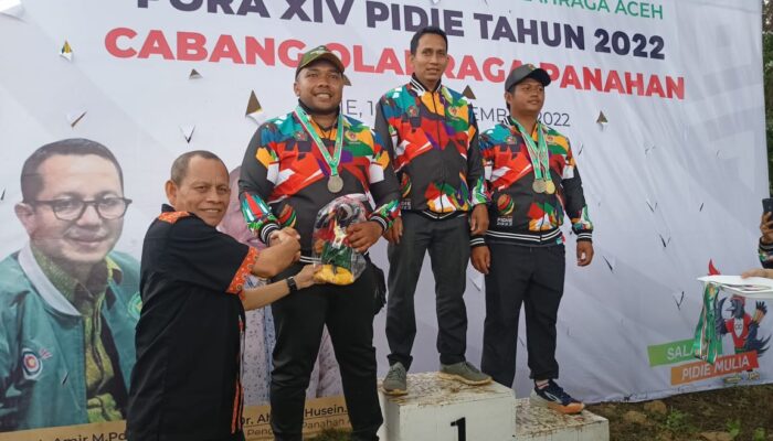 Tuan Rumah Juara Umum Panahan Pora XIV