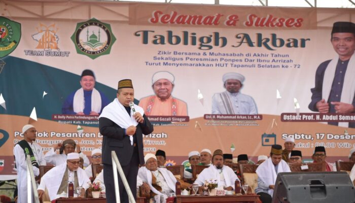 Bupati Tapsel H. Dolly Putra Pasaribu Bersama Ustad Abdul Somad Zikir Bersama