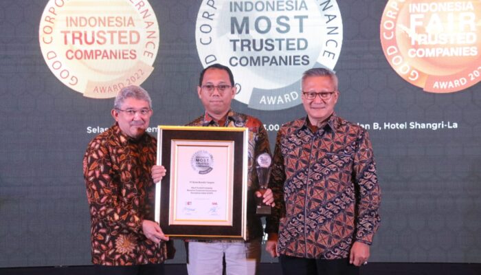 Bank Mandiri Taspen Menerima Award Corporate Governance Perception Index