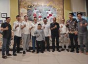 Ilham Pangestu Beri Penghargaan Dan Jamu Ahsin Di Kopi Aceh Karim