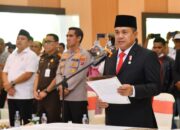 34 Kades Terpilih DilantikBupati Zahir: Kades Bisa Saling Bersinergi