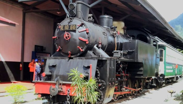 Sinergi BUMN, KA Wisata Mak Itam Kembali Beroperasi