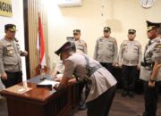 Kapolres Pimpin Upacara Serah Terima Jabatan Kapolsek Tanahjawa Dan Saribudolok