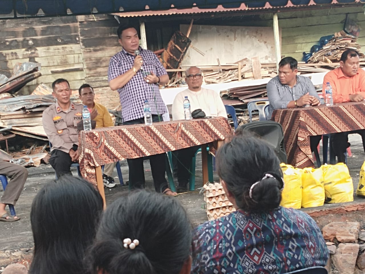 Partai Golkar Bantu Korban Kebakaran Di Aceh Tenggara