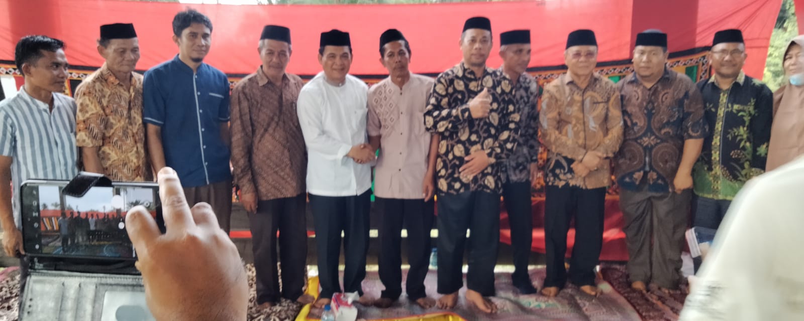 Diapresiasi, Pj Bupati Simeulue Hadiri Maulid Tingkat Dusun