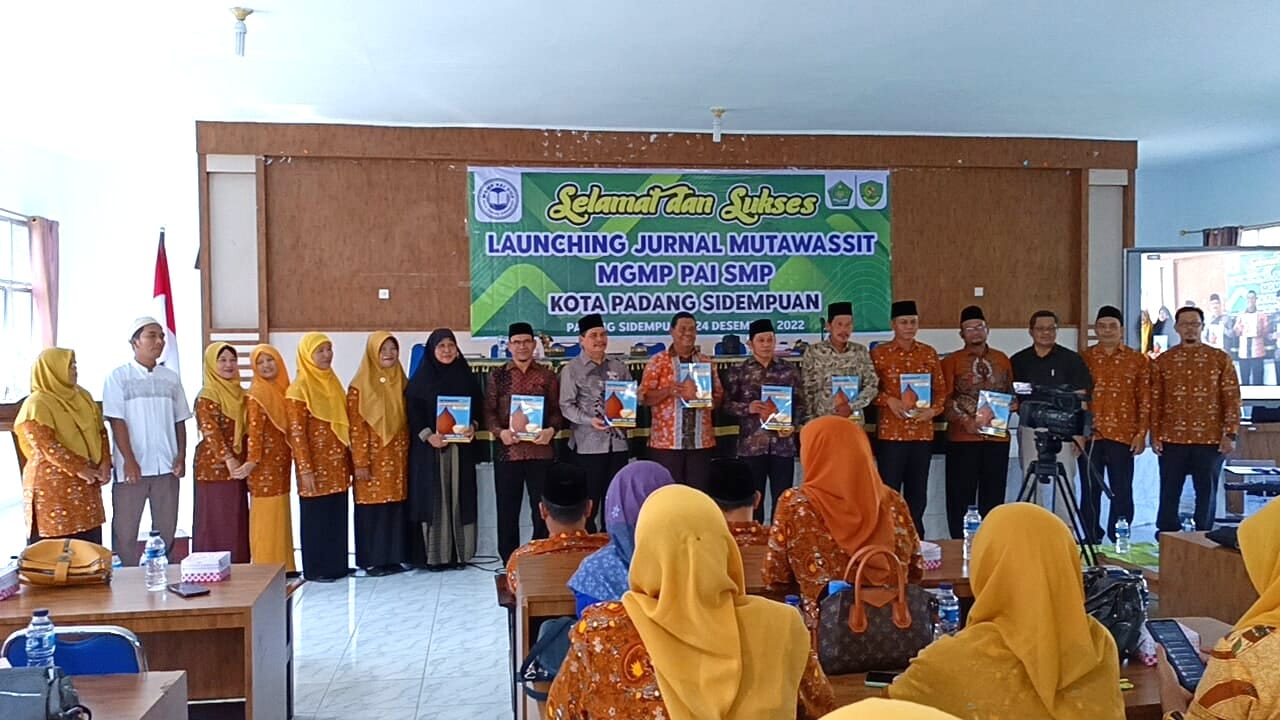 MGMP PAI SMP Kota Padang Sidempuan Launching Jurnal Mutawassit