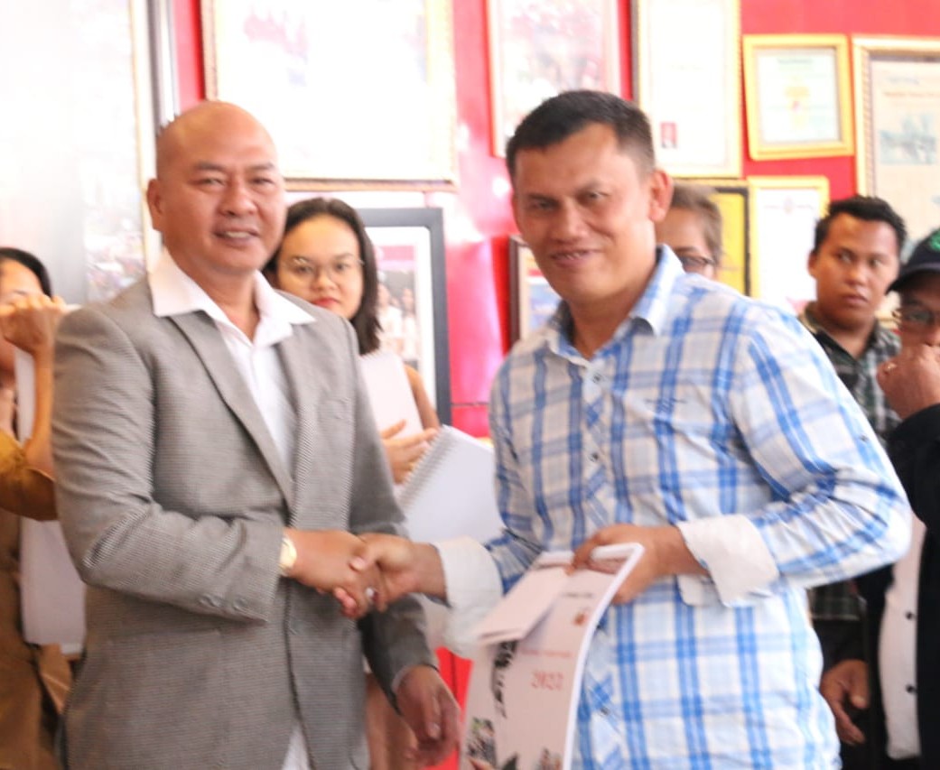 Bupati Nikson Ajak Insan Pers Bangun Taput