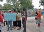 Dinas PU Pilih Kasih, Warga Kebun Bundar Marelan Desak 4 Titi Segera Dihancurkan