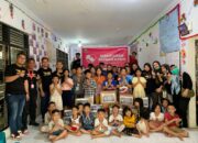 Smartfren Bagikan Sembako Ke Panti Asuhan Cinta Kasih