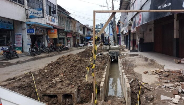 Pembangunan Fisik Dan Non Fisik Di Kota Medan Dinilai Asal Bangun