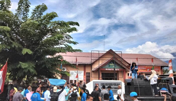 Rekrutmen PPK Dituding Sarat Pungli Dan Suap, Aliansi Mahasiswa Demo KIP Agara