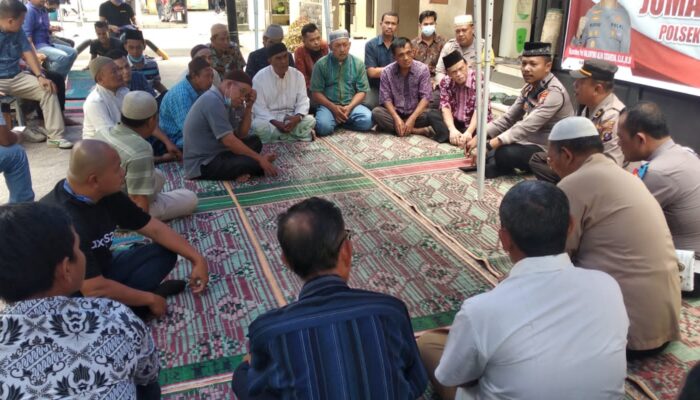 Kapolsek Medan Timur Gelar Jumat Curhat