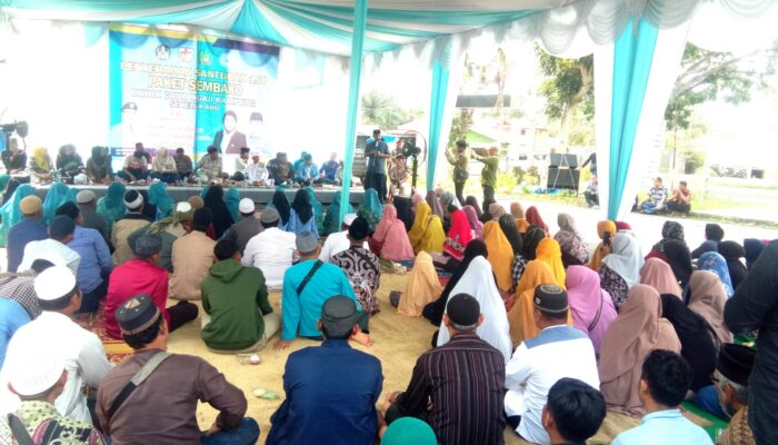 <strong>KNPI Langkat Santuni 200 Paket Sembako Kepada Guru Ngaji Se-Teluk Aru</strong>