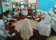 Tingkatkan Daya Imajinasi, Tati Haryanti Ajak Siswa Bercerita Lewat Gambar