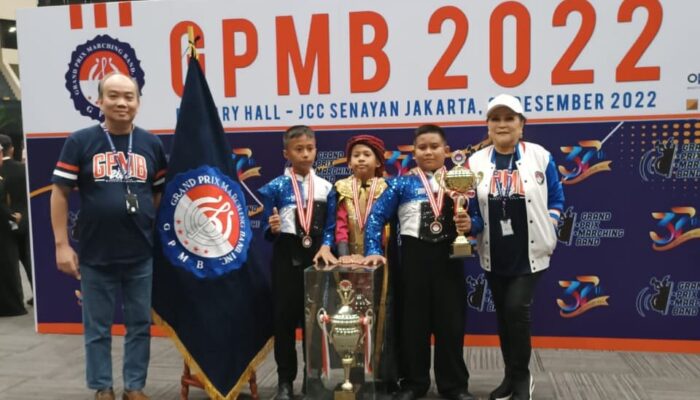 SD Muhammadiyah 02 Medan Juara Umum Grand Grix Marching Band Piala Presiden 2022