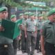 ACARA Tradisi Korps Penerimaan 33 prajurit Bintara dan Tamtama Baru di halaman depan Makodim 0201/Medan, Jl. Pengadilan No.8, Kel. Petisah Tengah, Kec. Medan Petisah, Kamis (8/12). Waspada/Ist