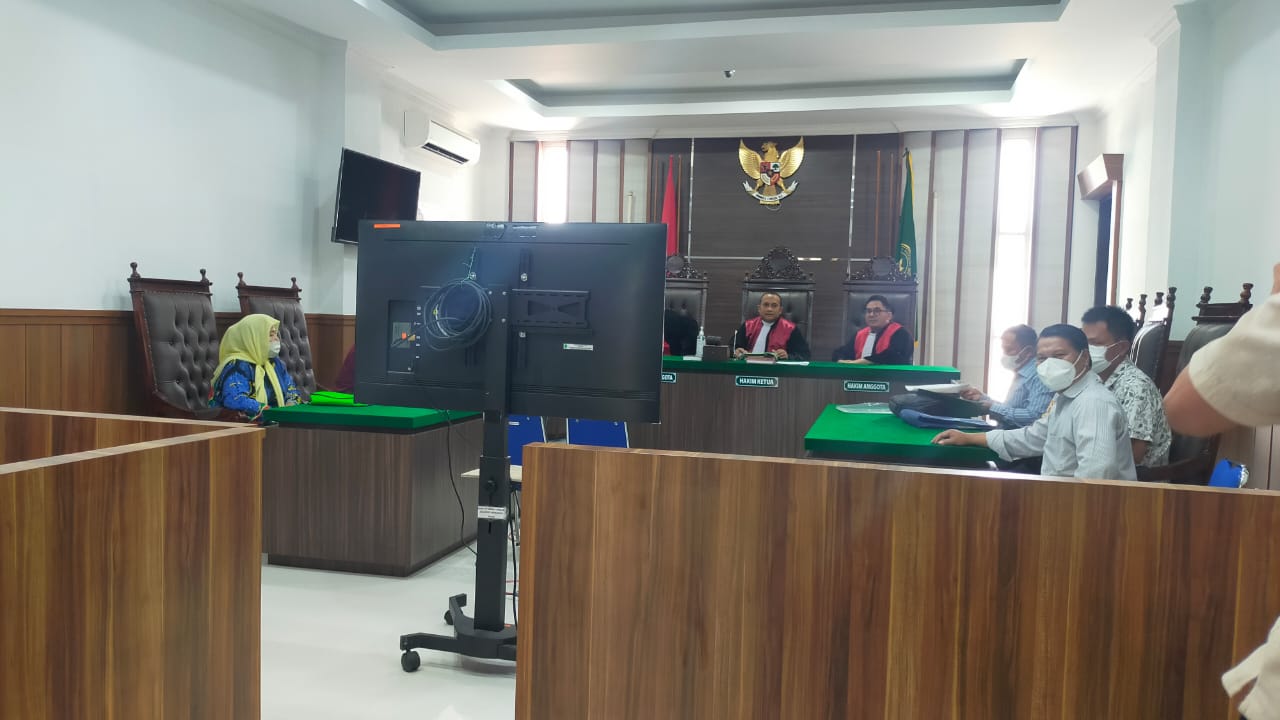 Huru-hara Di Tanah Bekas Koloni Belanda