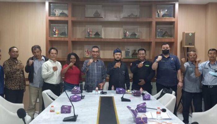 Gubsu Beri Amanah Kepada Ahmad Hadian Pimpin Posko Musibah Cianjur