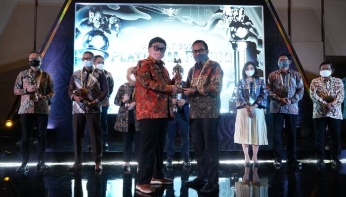 Setelah Raih Platinum ASRRAT 2022, Bio Farma Semakin Berkomitmen Pada ESG