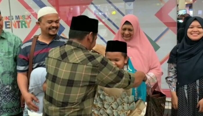 Kepulangan Ahsin, Bocah Juara II MTQ Aljazair Disambut IPQAH Dan Pemko Langsa