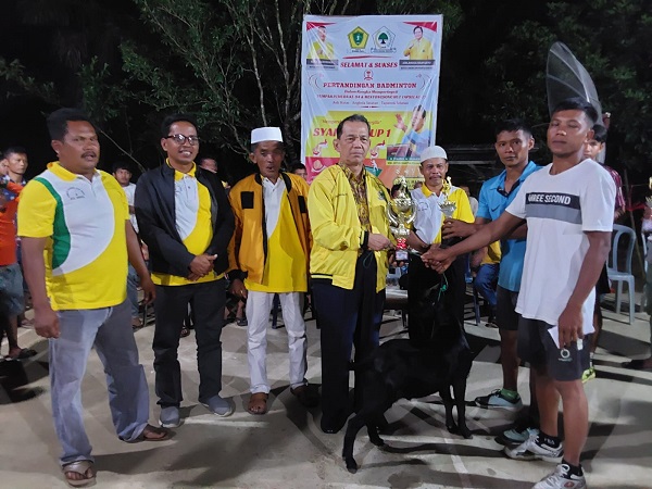 Turnamen Badminton Syahrul Cup 2022 Ditutup, Aek Natas Juara Umum