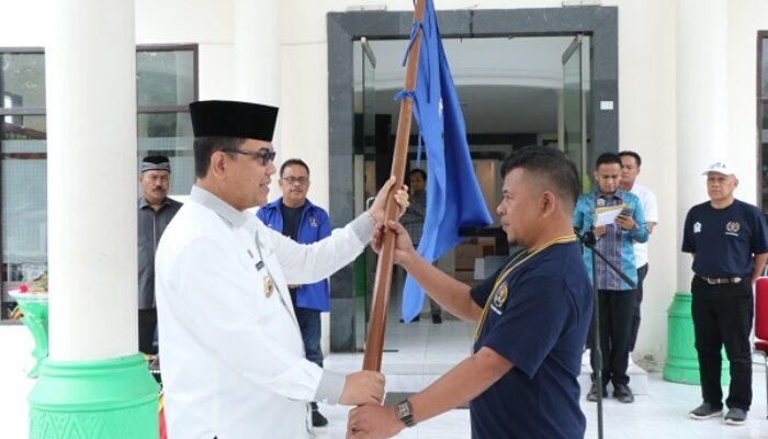 Pj Bupati Aceh Barat Lepas Peserta Pelatihan Jurnalistik Dan Kemah Wartawan