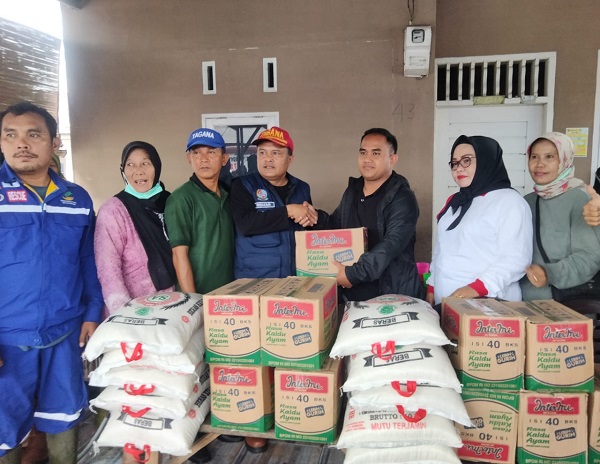 Ratusan Rumah Warga Lubukpakam Terendam Banjir Ratusan Rumah Warga Lubukpakam Terendam Banjir