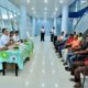 Pj. Wali Kota Sabang, Reza Pahlevi memberikan pencerahan dan mendengar berbagai hal dari Pirtel atau Buruh Terminal serta instansi terkait. (Waspada/T. Zakaria)