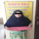 Polsek Bukit Tusam Agara amankan seorang ibu rumah tangga tersangka pengguna Narkoba. Waspada/Ist.