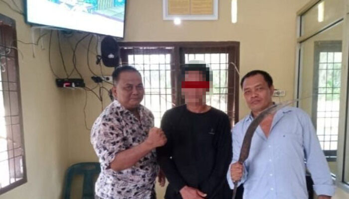 Kades Bagan Asahan Dibacok Warganya