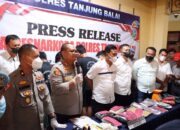 Pengantin Baru Bulan Madu Di Bui,Polisi Sita Ribuan Gram Sabu