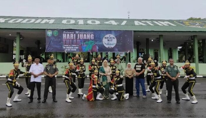 Tim Paskibra SMAN 3 Langsa Tampil Memukau Di Makodim 0104 Atim