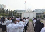 Ratusan ASN Kanwil Kemenag Aceh Doakan Korban Tsunami