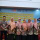 Dua dari kiri Koordinator Kepala Sekolah Penggerak se-Kabupaten Simeulue, Safii, S.Pd foto bersama sejumlah rekannya sesama Kepala Sekolah Penggerak di Kabupaten Simeulue. Foto direkam beberapa waktu lalu.. Waspada/Ist
