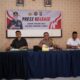 Kapolres Padanglawas, AKBP Indra Yanitra Irawan, SIK, M.Si didampingi Kasat Resnarkoba, AKP. Agus M. Butar Butar, SH dan Kasat Reserse, Iptu. Hitler Hutagalung, SH,MH. (Waspada/Ist)