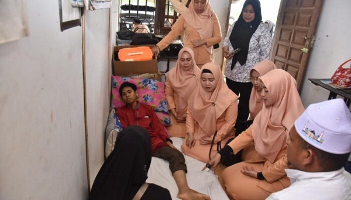 Pembina DWP Batubara Inisiatif Obati Anak Panti Darul Ikhlas