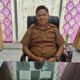 Tampak Kabid Pembinaan Ketenagaan (Disdikbud), Tatang Warandana Harahap SST, M.CIO, saat memanggil para pihak untuk melakukan pembinaan terhadap kisruh SDN 3 Langsa di ruangannya, Senin (5/12). Waspada/Rapian