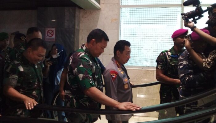 Calon Panglima TNI KSAL Laksamana Yudo Margono Tiba Di DPR RI