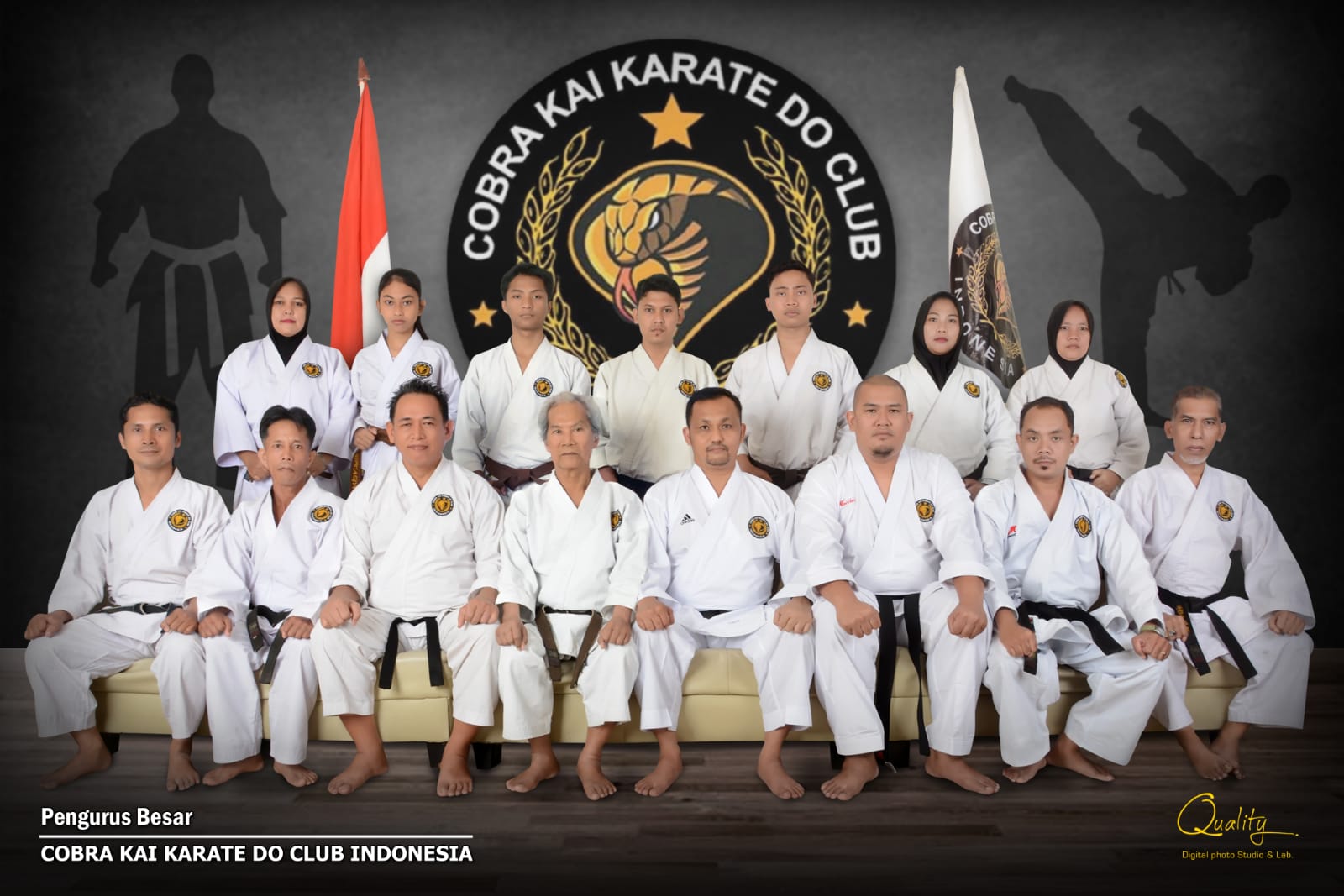PENGURUS Cobra Kai-Do yang telah terbentuk dan dideklarasikan sebagai wadah antar perguruan karate seluruh Indonesia. Waspada/Ist