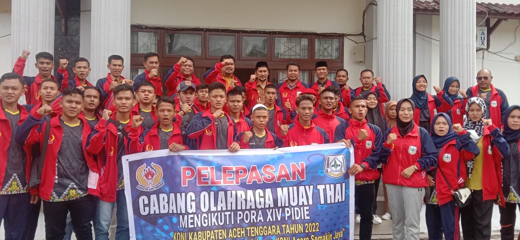 Pj Bupati Agara Lepas Atlet Muaythai Menuju Pora