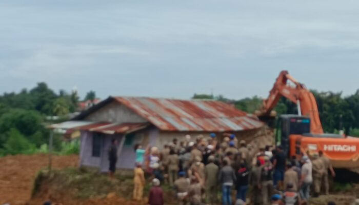 Tim Terpadu Deli Serdang Tertibkan Bangunan Liar Di Lahan PT PND Melalui Pendekatan Humanis