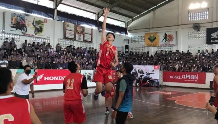 Road Show Honda DBL Bakar Semangat Generasi Juara Sumut